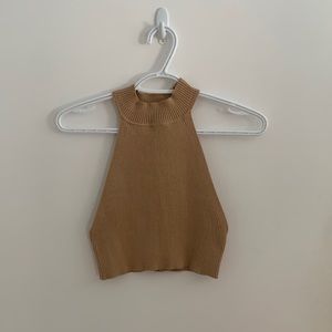 [M]👚NWOT -F21 top